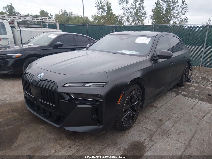 Vin: wby53ej07pcn64129, lot: 46642481, bmw i7 xdrive60 20232