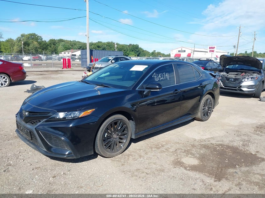 Vin: 4t1t11ak5mu603102, lot: 46642498, toyota camry se 20212