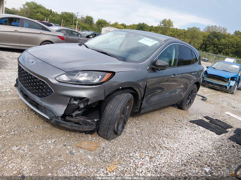 Vin: 1fmcu9g69nub22903, lot: 46642502, ford escape se 20222