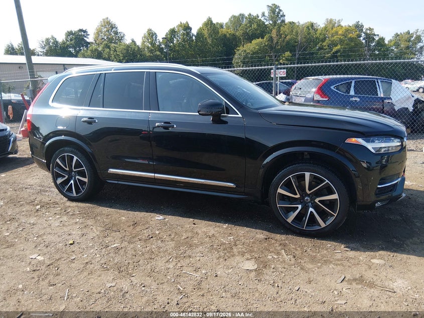 VOLVO XC90 - zdjęcie 13