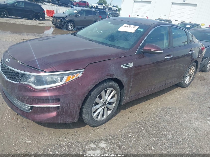 Vin: 5xxgt4l32hg141701, lot: 46642614, kia optima lx 20172