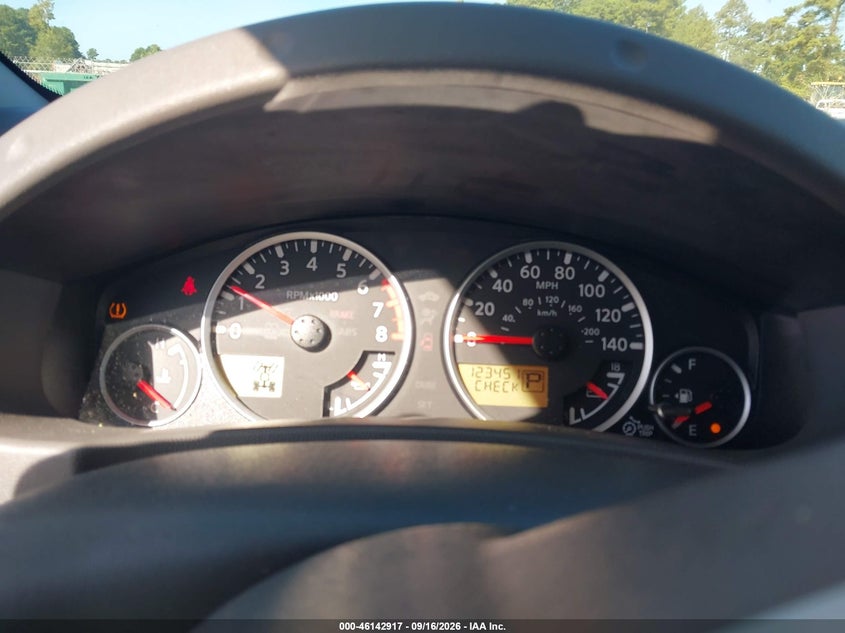 2013 NISSAN FRONTIER auction photo 7