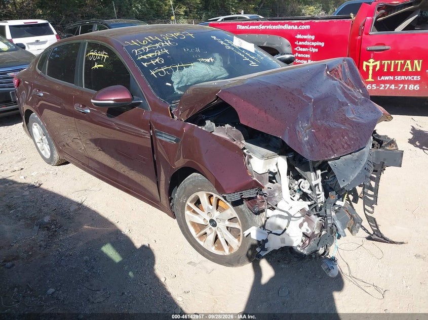 Vin: 5xxgt4l3xhg155247, lot: 46642714, kia optima lx 2017 img_1