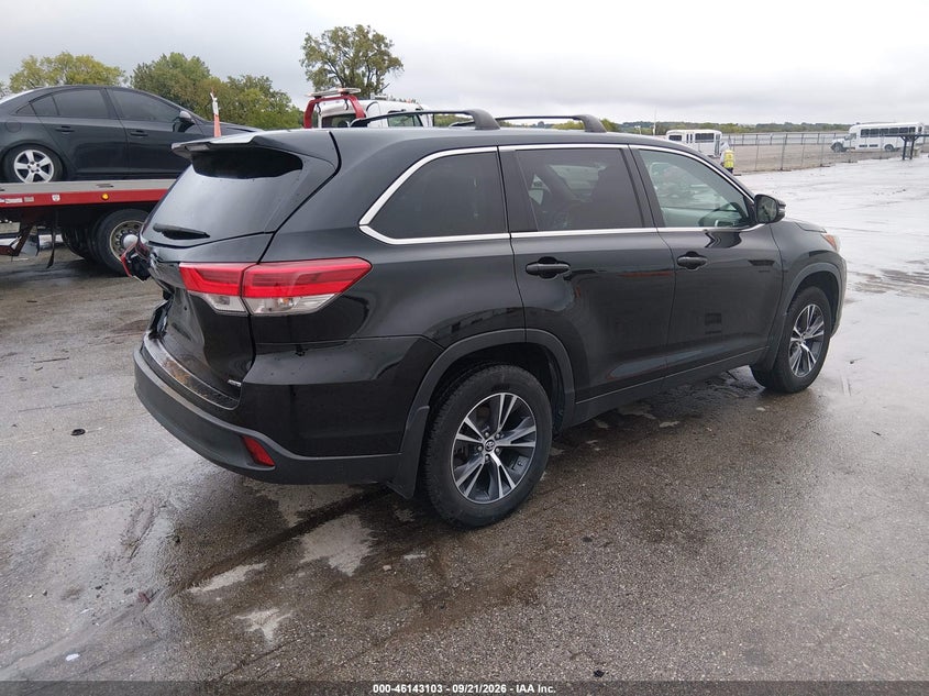 TOYOTA HIGHLANDER - zdjęcie 4