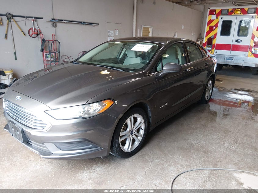 2018 Ford Fusion, Normal Wear & Tear, IAAI, VIN 3FA6P0UU7JR273690 — photo 2