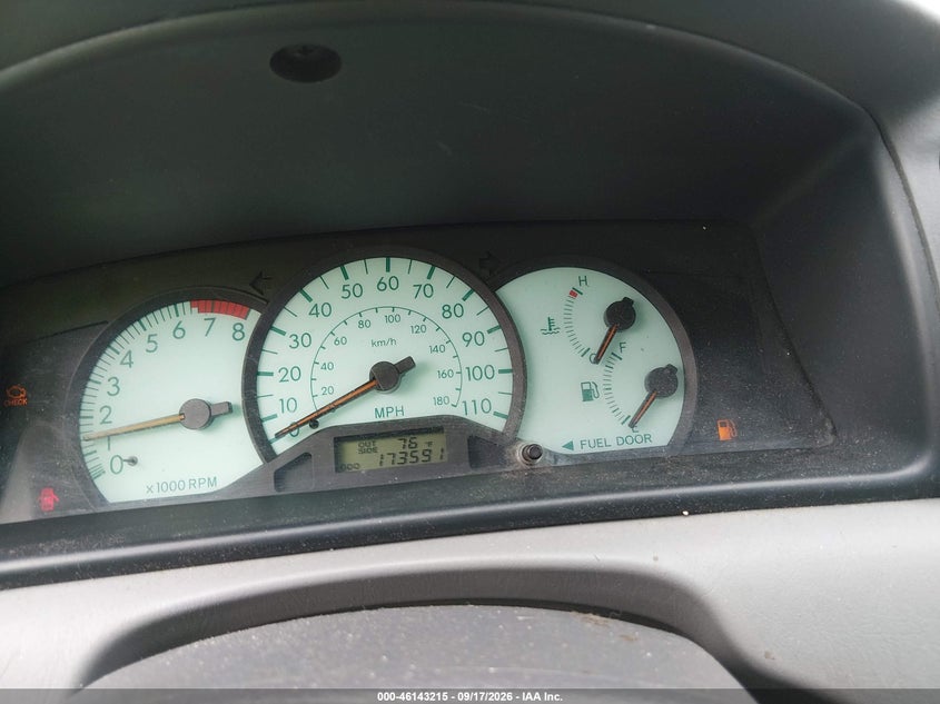2003 TOYOTA COROLLA auction photo 7