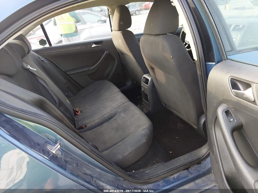 VOLKSWAGEN JETTA 2015 VIN 3VW2K7AJ1FM342322