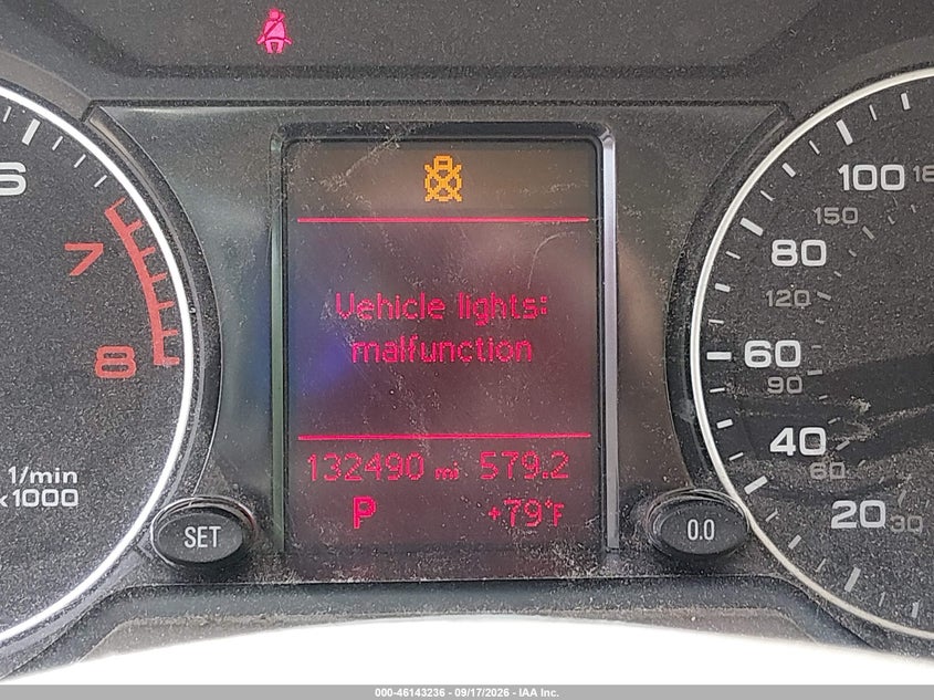 2012 AUDI Q5 2.0T PREMIUM · Фото 16
