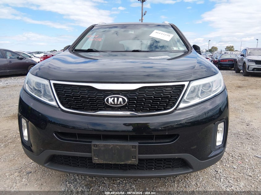 2014 KIA SORENTO auction photo 6