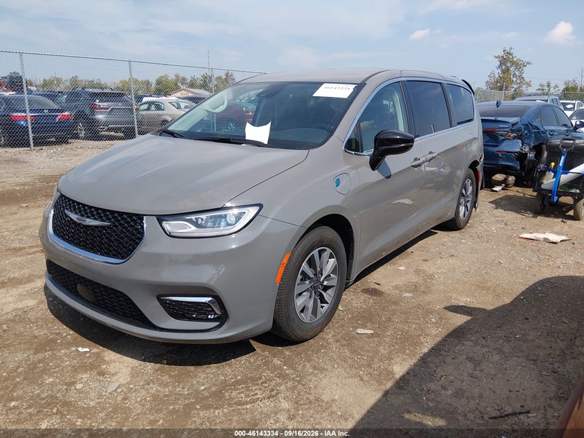 Vin: 2c4rc1s74rr200140, lot: 46643091, chrysler pacifica hybrid select 20242
