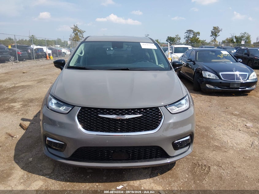 CHRYSLER PACIFICA HYBRID - zdjęcie 12