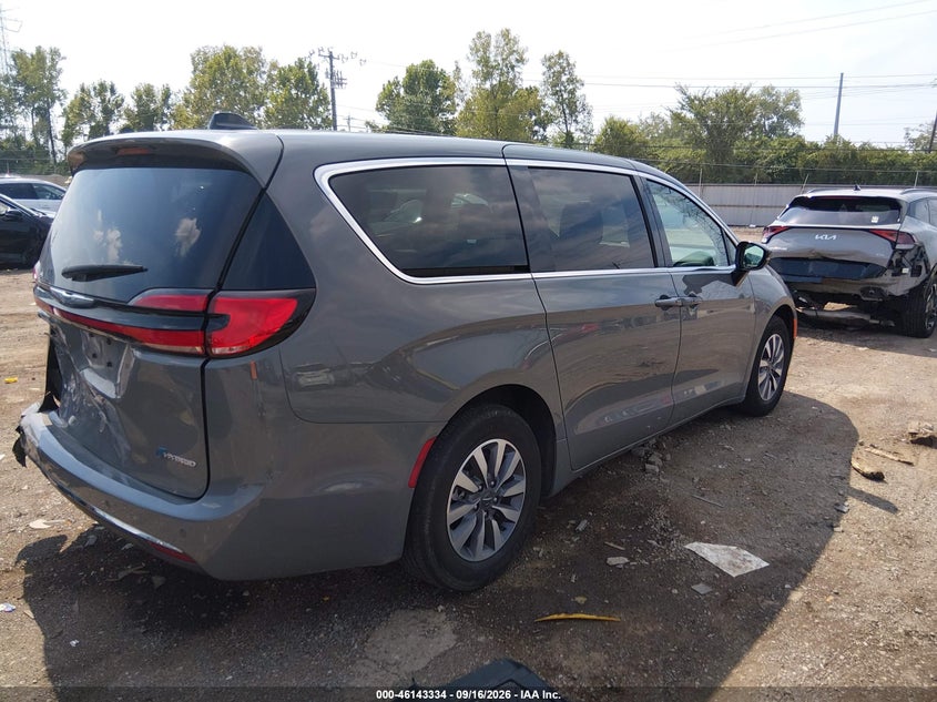 CHRYSLER PACIFICA HYBRID - zdjęcie 4