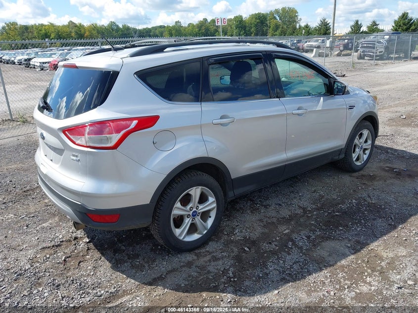 Vin: 1fmcu9gx3dud06676, lot: 46643123, ford escape se 20134
