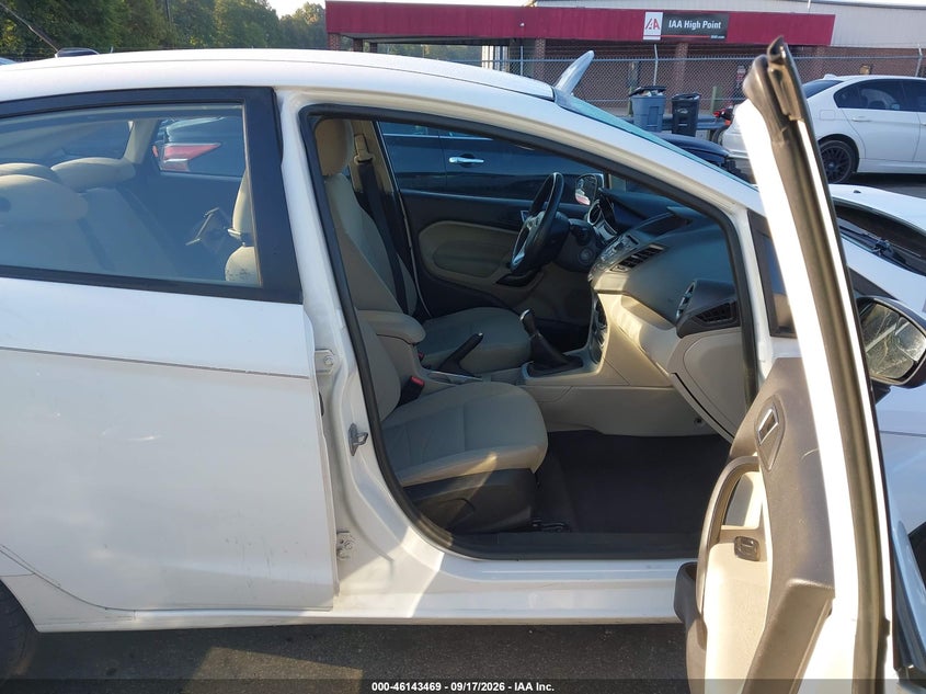 FORD FIESTA 2014 VIN 3FADP4BJ9EM174587