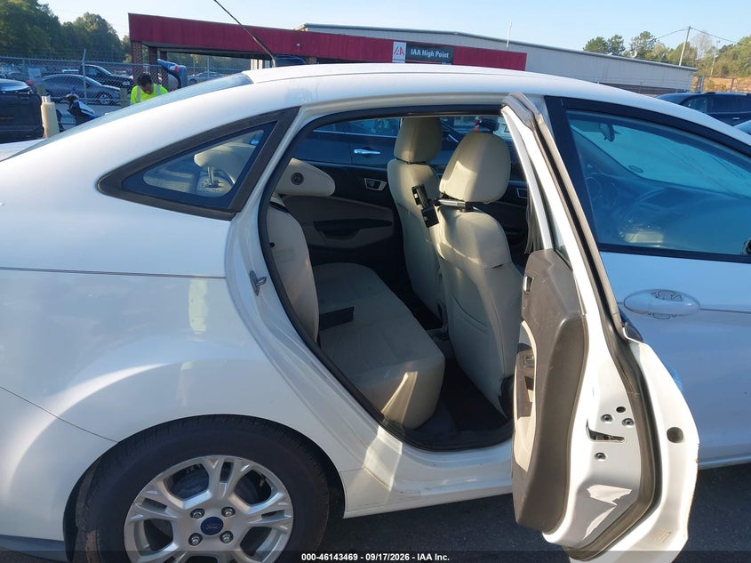 FORD FIESTA 2014 VIN 3FADP4BJ9EM174587