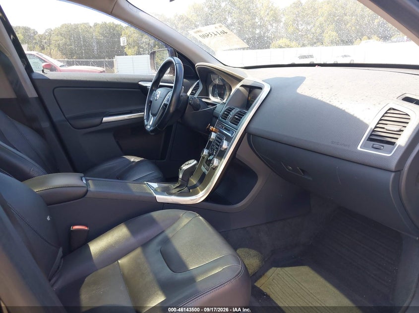 VOLVO XC60 2016 VIN YV440MDK5G2783171