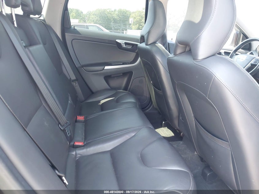 VOLVO XC60 2016 VIN YV440MDK5G2783171