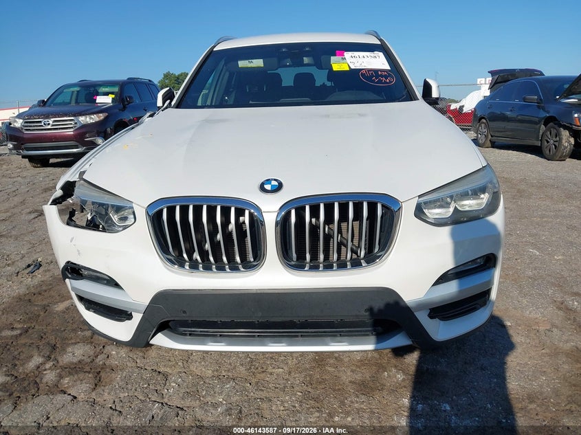 BMW X3 - zdjęcie 13