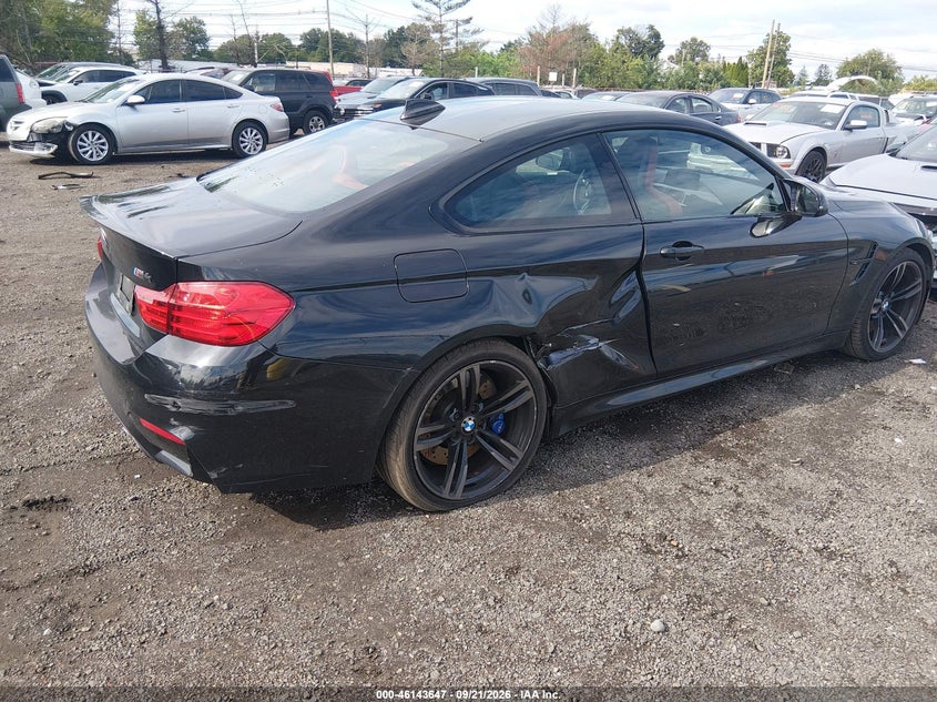 Vin: wbs3r9c59hk709470, lot: 46643404, bmw m4 20174