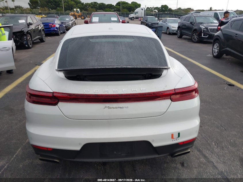 2014 PORSCHE PANAMERA 4 · Фото 16