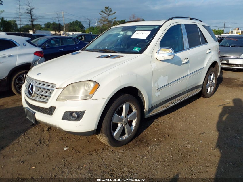 2009 MERCEDES-BENZ ML 350 auction photo 2