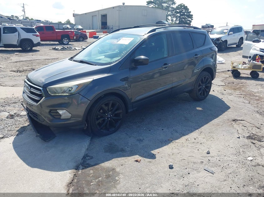 Vin: 1fmcu0gd4hub73840, lot: 46643506, ford escape se 20172