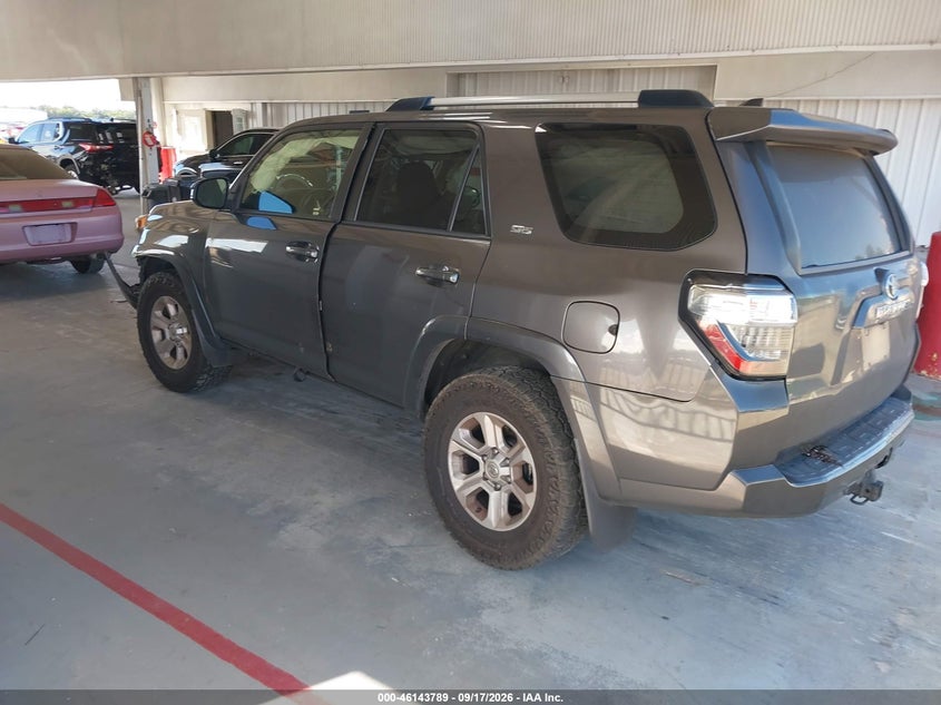 Vin: jtezu5jr5k5199070, lot: 46643546, toyota 4runner sr5 20193