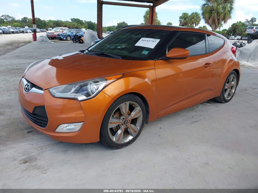 2016 HYUNDAI VELOSTER auction photo 2