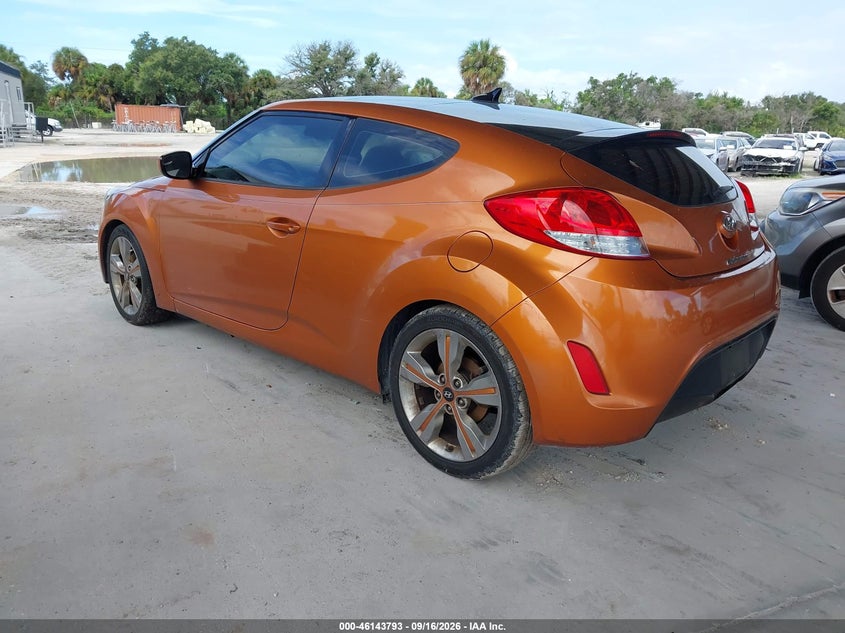 2016 HYUNDAI VELOSTER auction photo 3