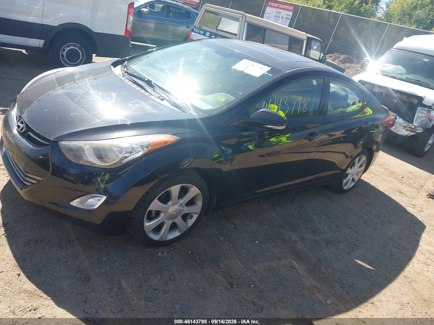 2013 HYUNDAI ELANTRA auction photo 2