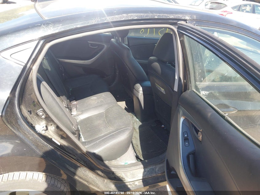 2013 HYUNDAI ELANTRA auction photo 8