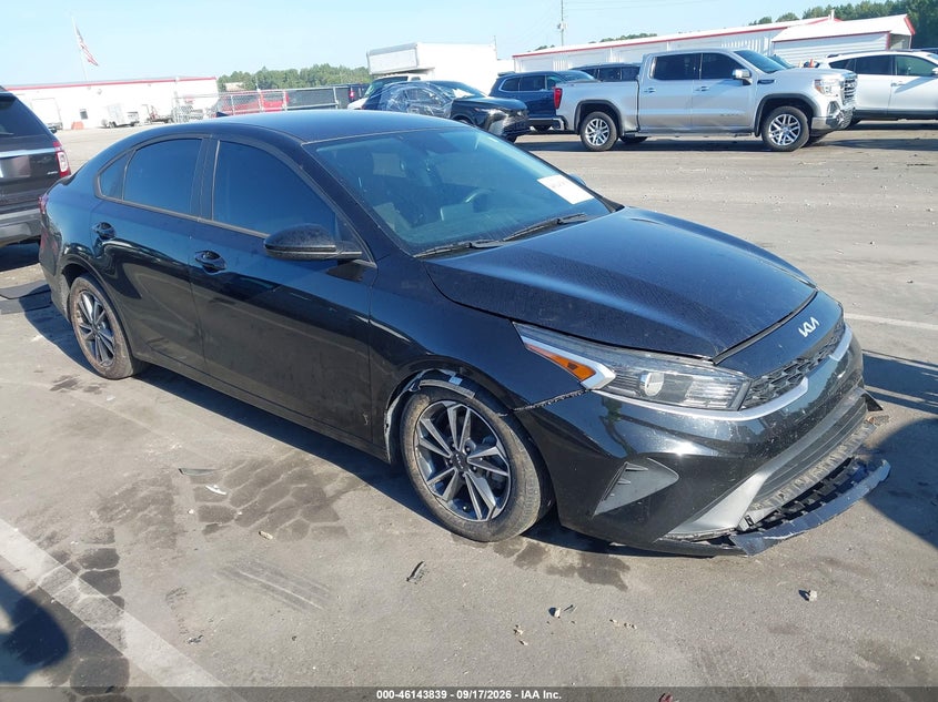 Vin: 3kpf24ad4pe524833, lot: 46643597, kia forte lxs 2023 img_1