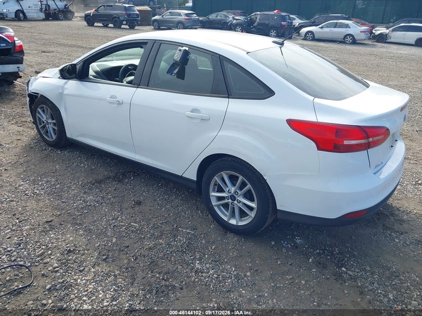 Vin: 1fadp3f2xhl300040, lot: 46643860, ford focus se 20173