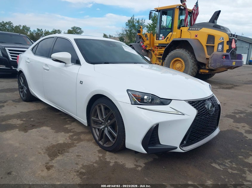 Vin: jthcm1d21h5021794, lot: 46643920, lexus is 300 2017 img_1