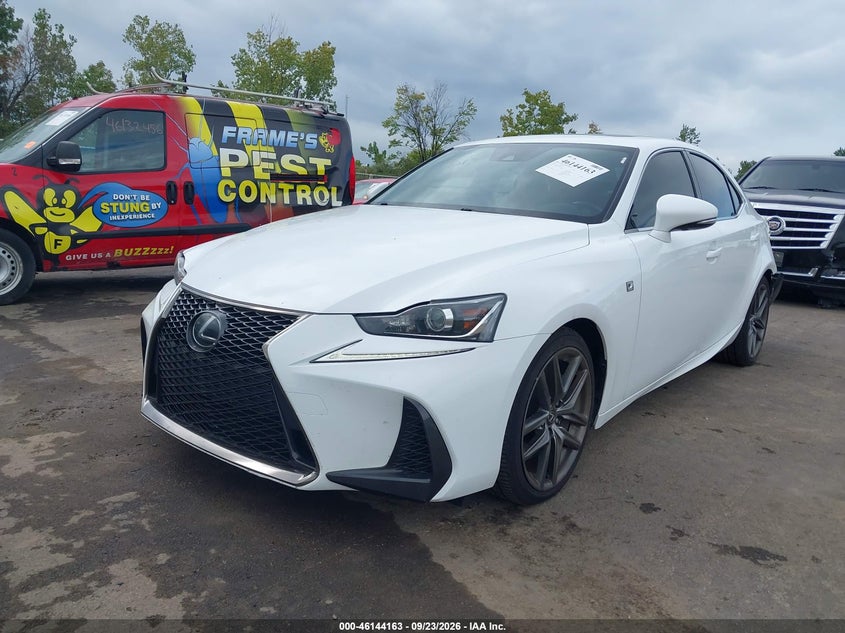 Vin: jthcm1d21h5021794, lot: 46643920, lexus is 300 20172