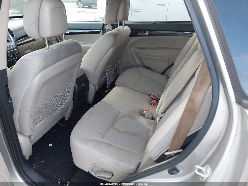 2014 KIA SORENTO auction photo 8