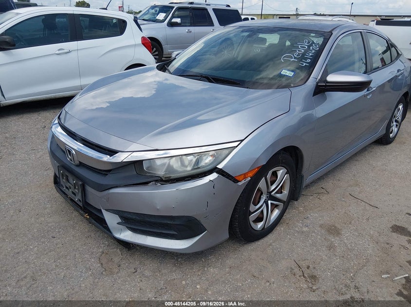 2018 HONDA CIVIC auction photo 6