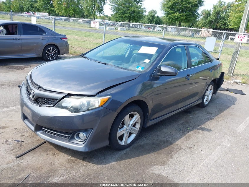 Vin: 4t1bf1fk9cu098718, lot: 46643965, toyota camry se 20122