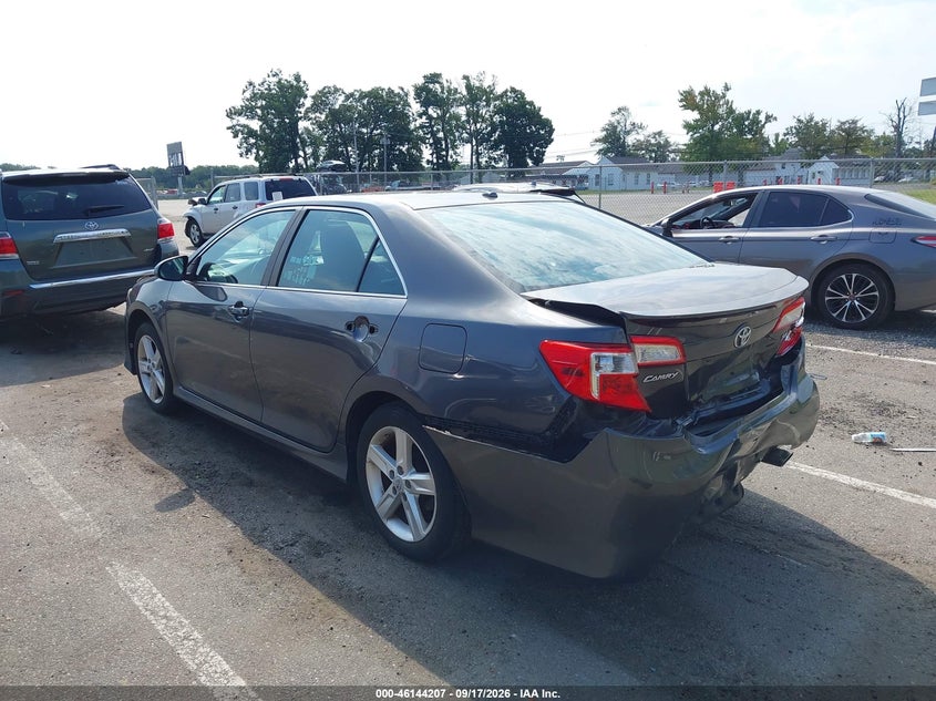 Vin: 4t1bf1fk9cu098718, lot: 46643965, toyota camry se 20123