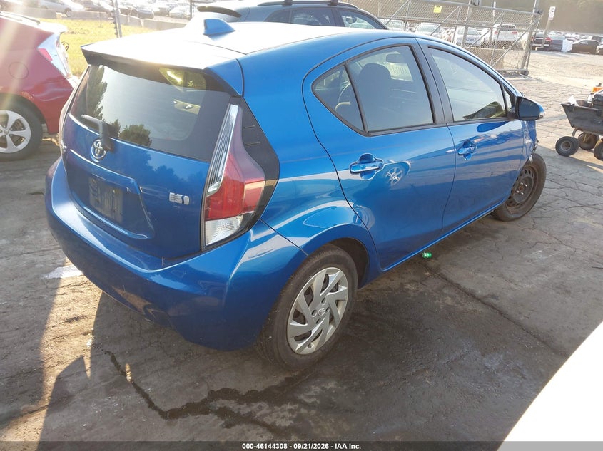 Vin: jtdkdtb37f1112383, lot: 46644065, toyota prius c two 20154