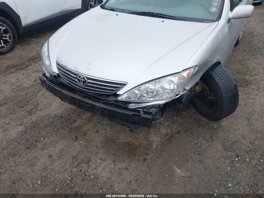 TOYOTA CAMRY 2005 VIN 4T1BE32K25U542884