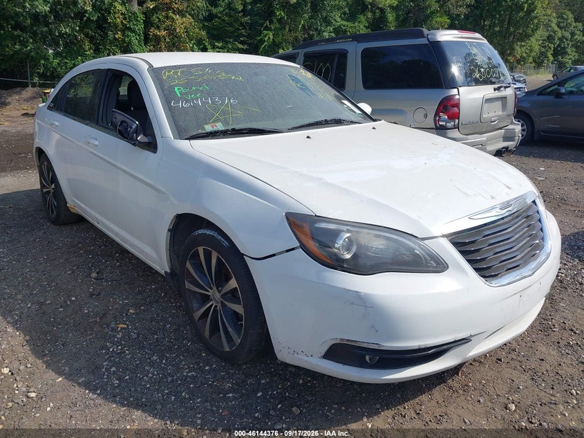 Vin: 1c3ccbbg0cn283019, lot: 46644133, chrysler 200 touring 2012 img_1