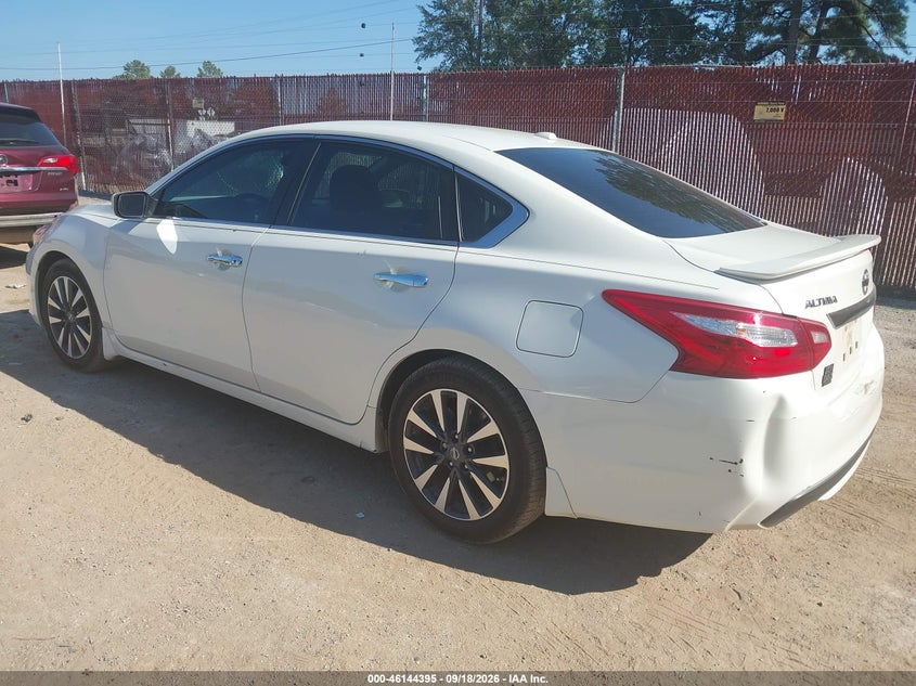 Vin: 1n4al3ap4hc165624, lot: 46644152, nissan altima 2.5 sv 20173