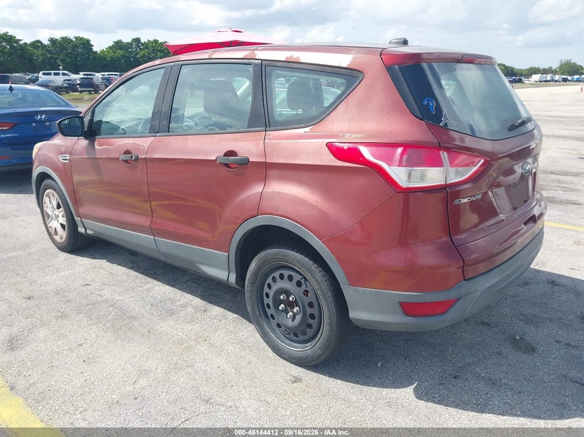 Vin: 1fmcu0f72gub96799, lot: 46644169, ford escape s 20163