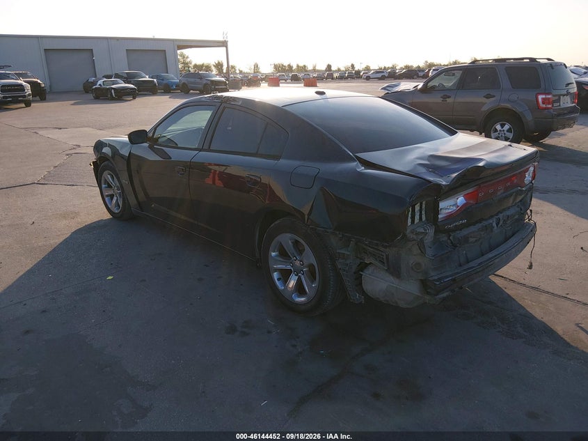 Vin: 2c3cdxbg0eh186442, lot: 46644209, dodge charger se 20143