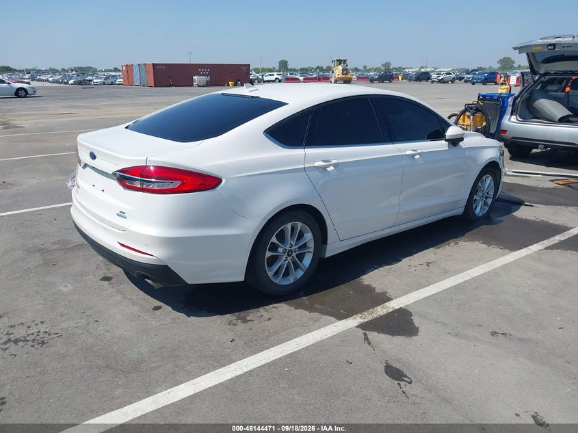 Vin: 3fa6p0hdxkr195286, lot: 46644228, ford fusion se 20194