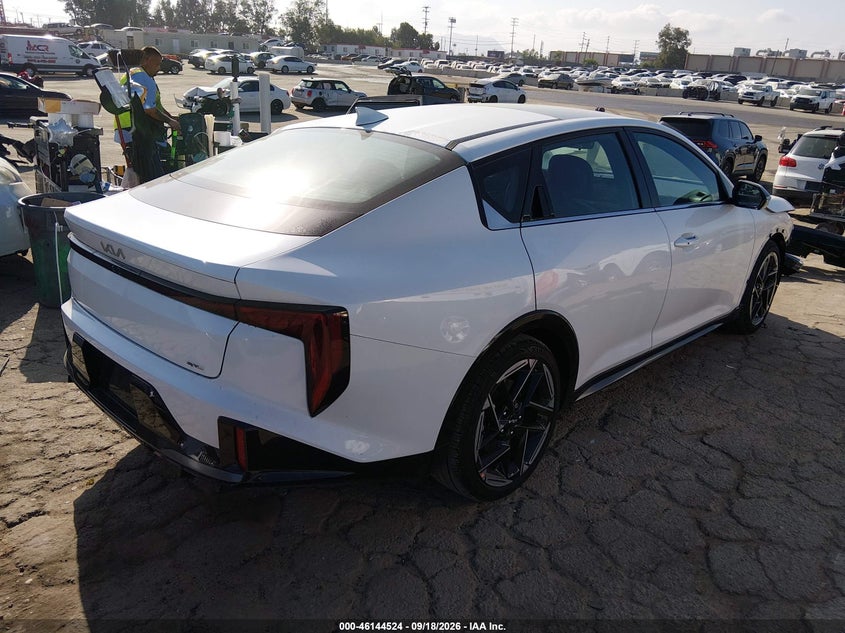Vin: 3kpfw4de7se096791, lot: 46644281, kia k4 gt-line 20254
