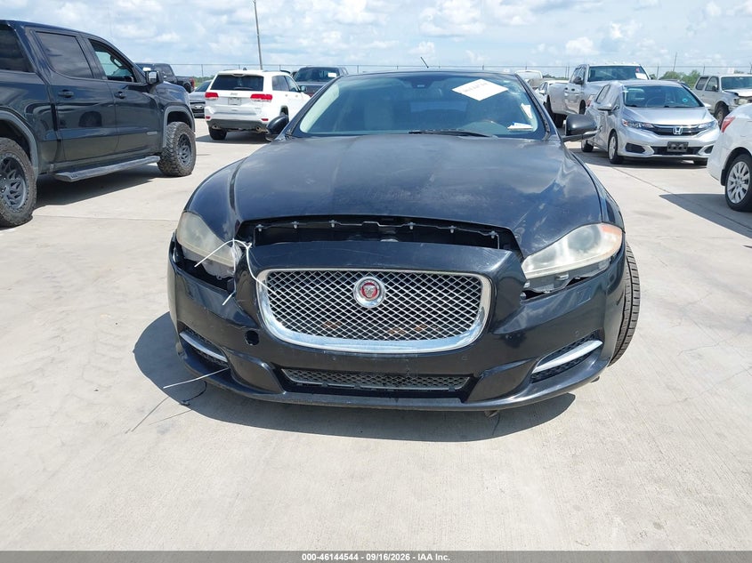 JAGUAR XJ 2015 VIN SAJWA2GZ8F8V90161