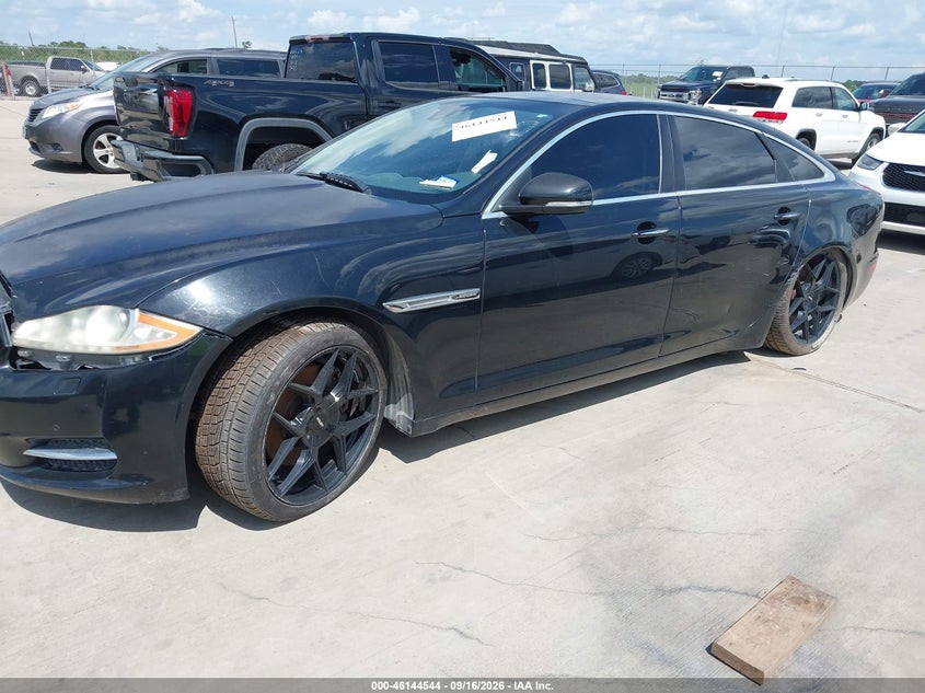 JAGUAR XJ 2015 VIN SAJWA2GZ8F8V90161