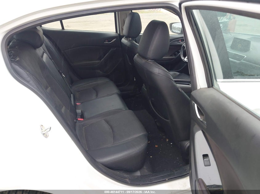 MAZDA MAZDA3 - zdjęcie 8